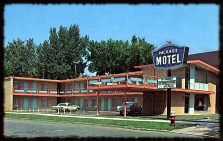Packard Motel 1950s day.jpg
