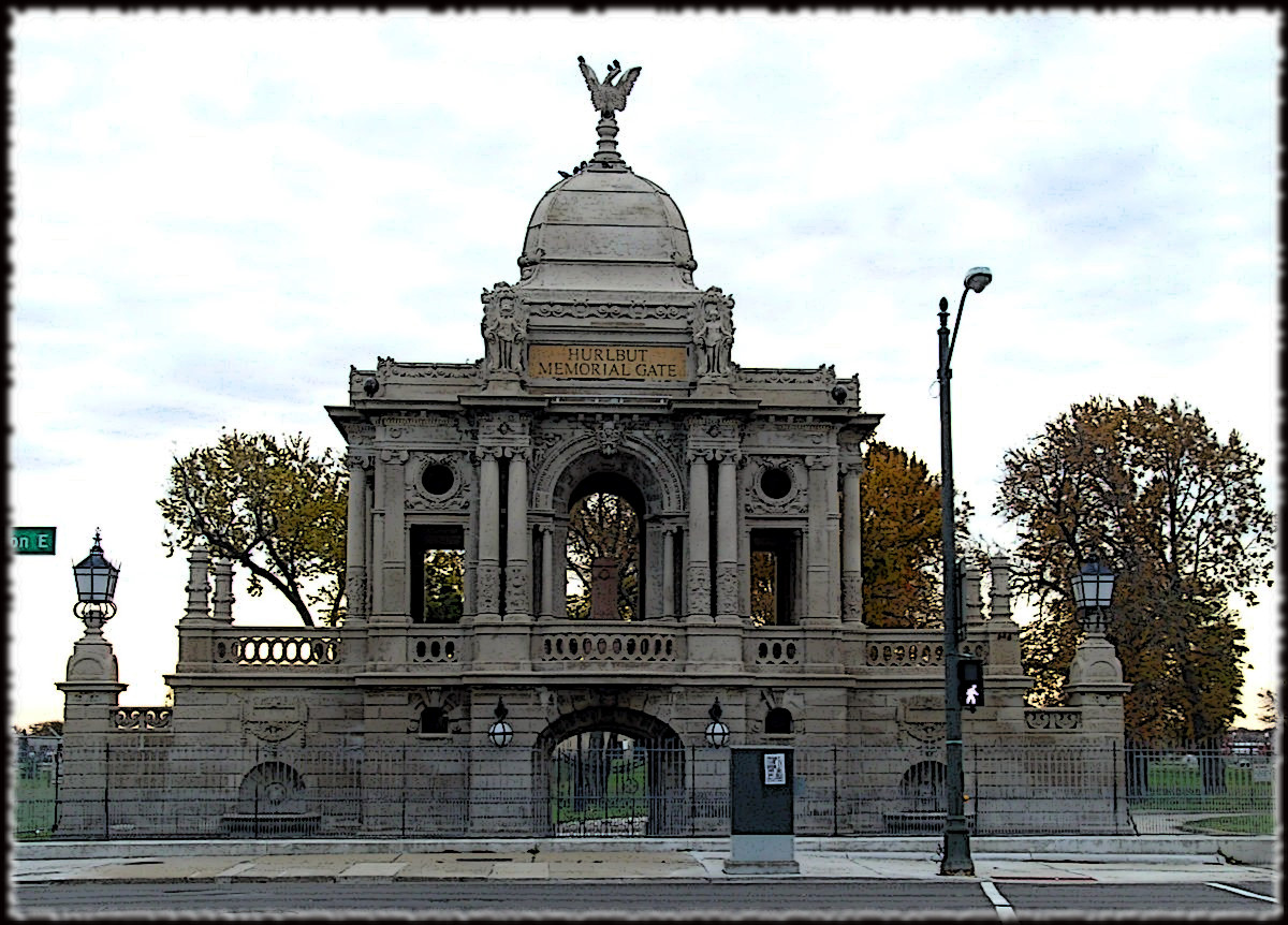 Detroit Hurlbut Memorial Gate.jpg