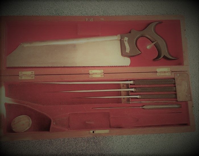 19th-century-surgical-kit-of-war-surgeon-1 (2).jpg