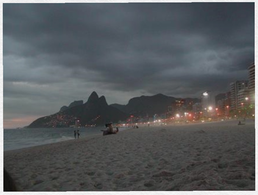 Ipanema by night.jpg